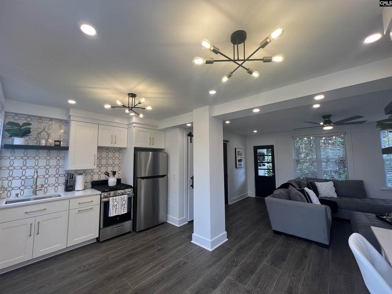 601 Cleveland Street - Photo 1