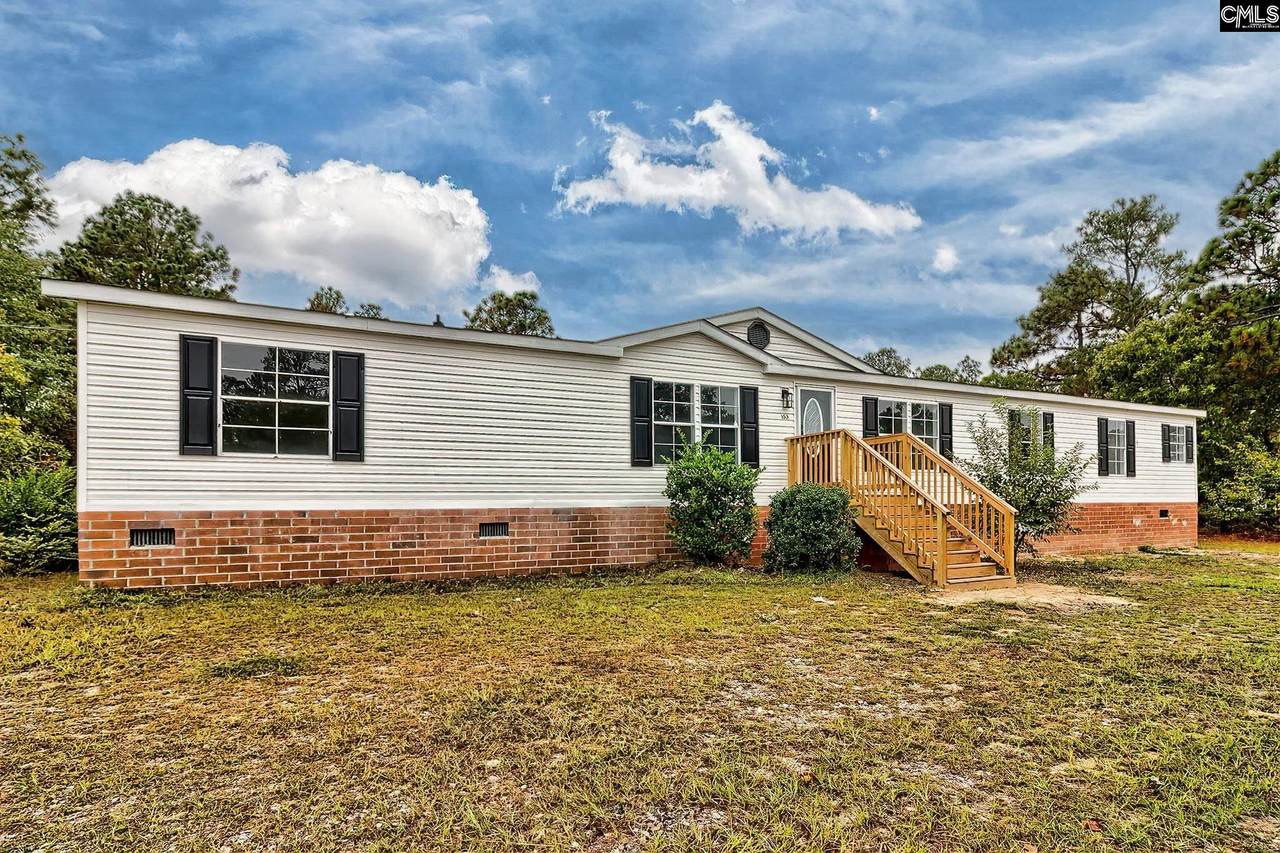 153 Tamara Lane - Photo 1