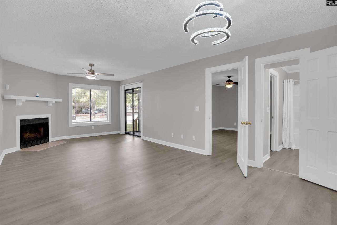 6001 Village Creek Drive - Photo 1