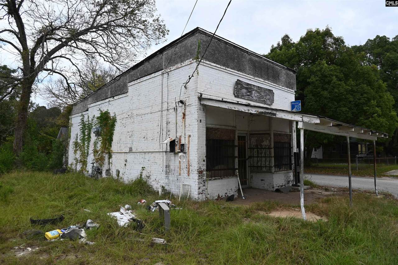 824 Chesnut Street - Photo 1