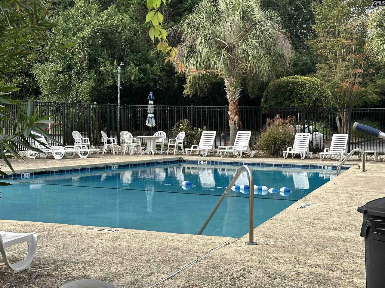 121 Edgewater - Photo 1