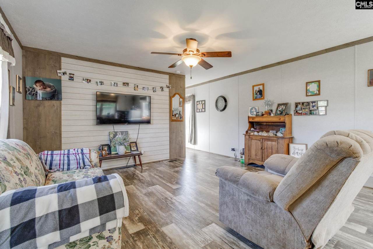 628 Bell Road - Photo 1