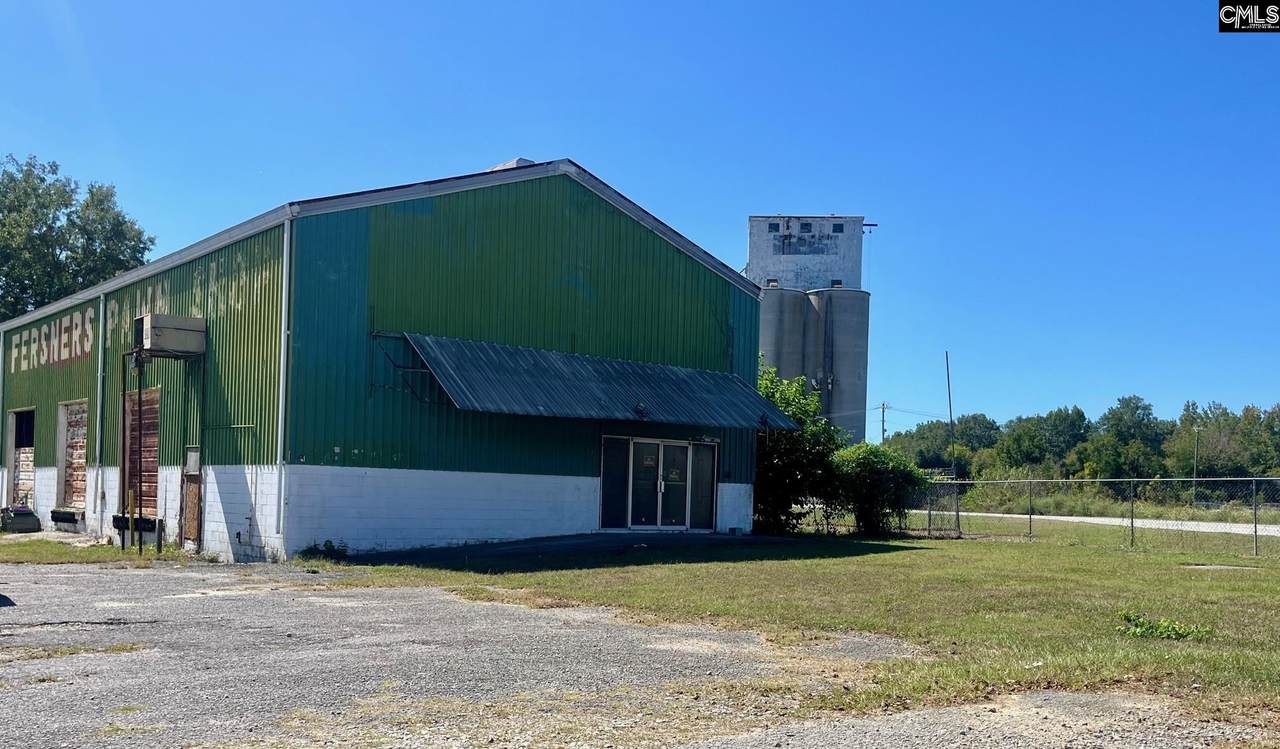 435 John C Calhoun Drive - Photo 1