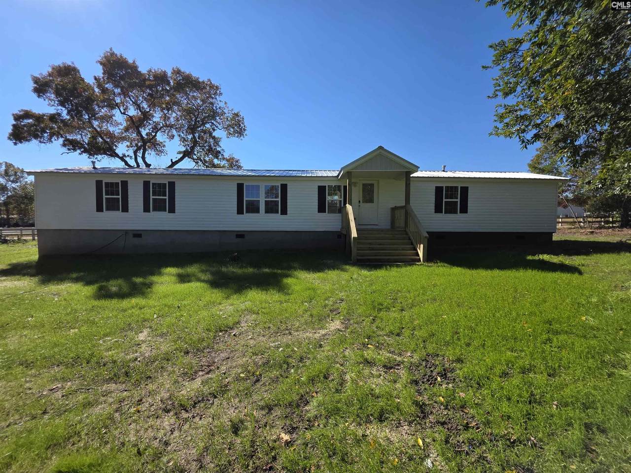 714 Windy Road - Photo 1