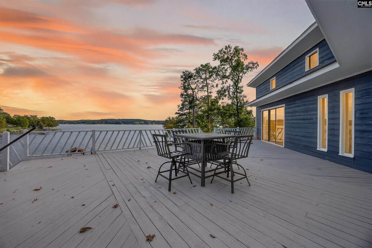 2543 Harbor View Road - Photo 1