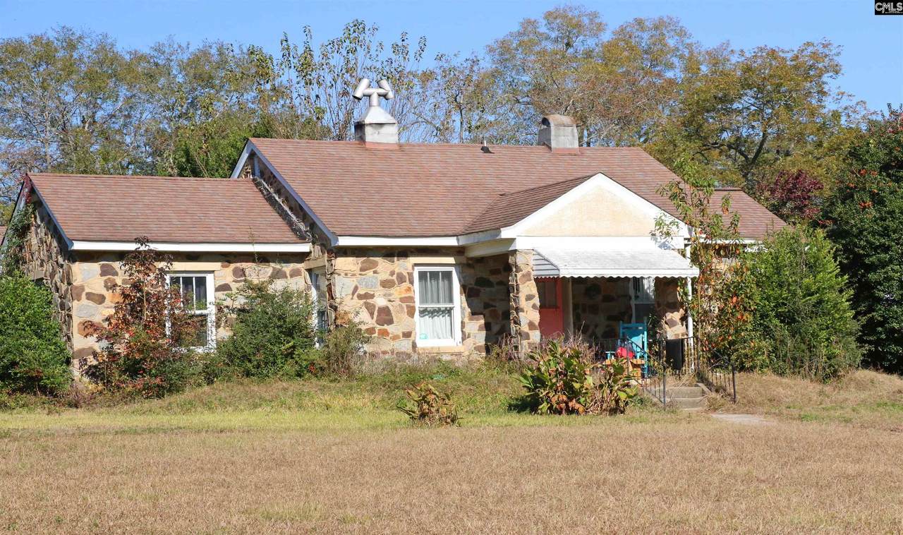 181 Louie Street - Photo 1