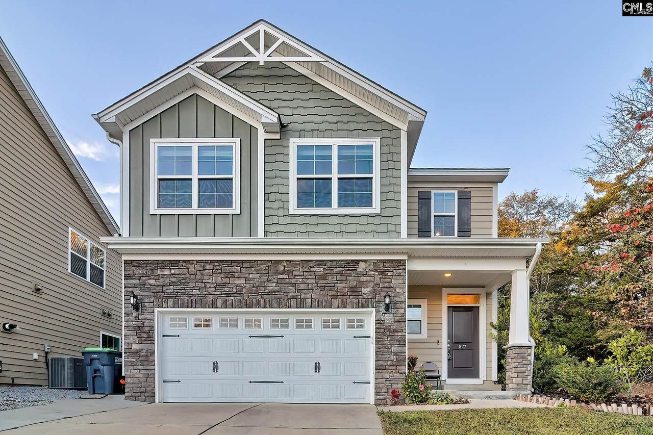 627 Calabria Court - Photo 1