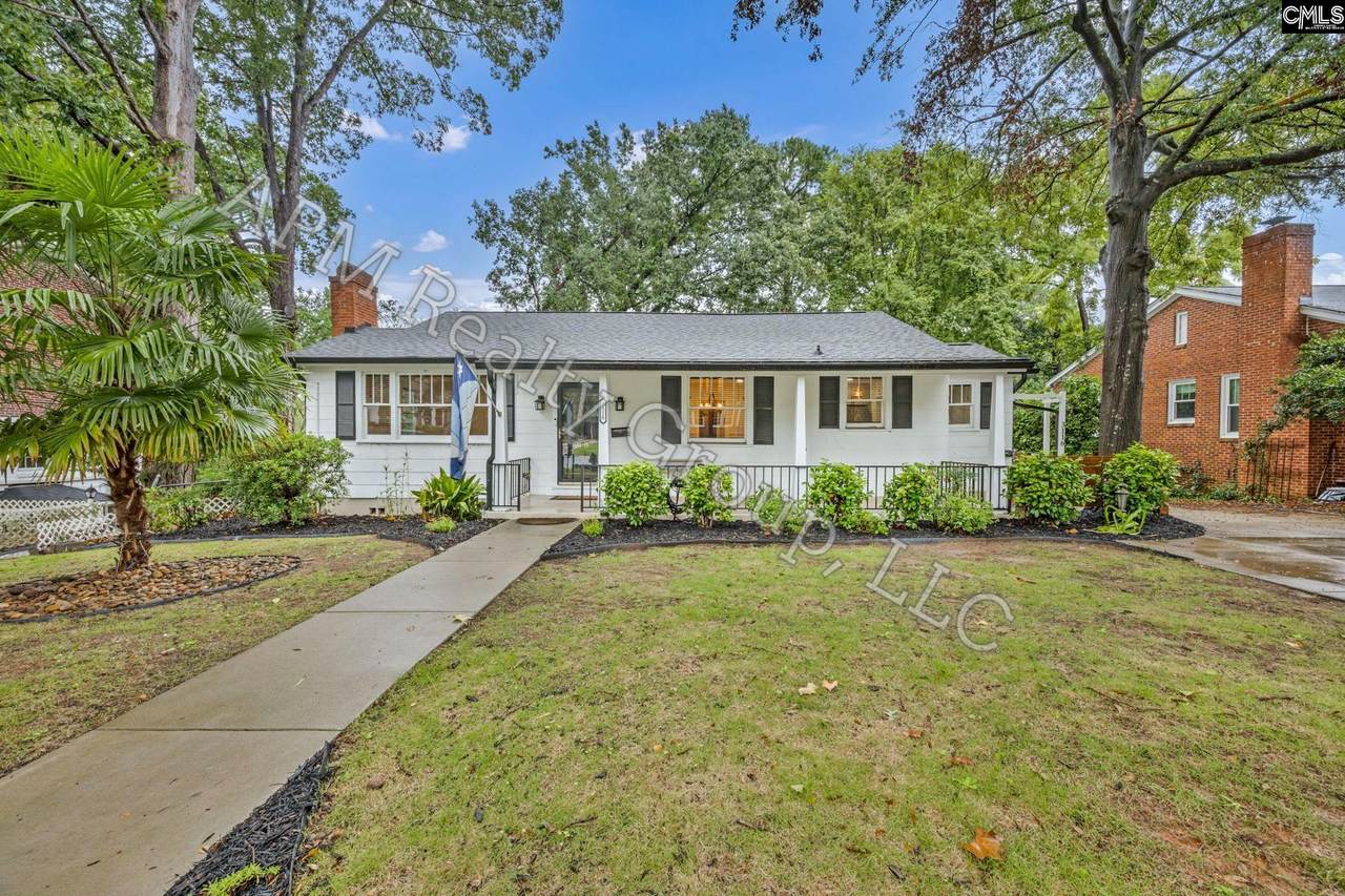 3118 Lakewood Avenue - Photo 1