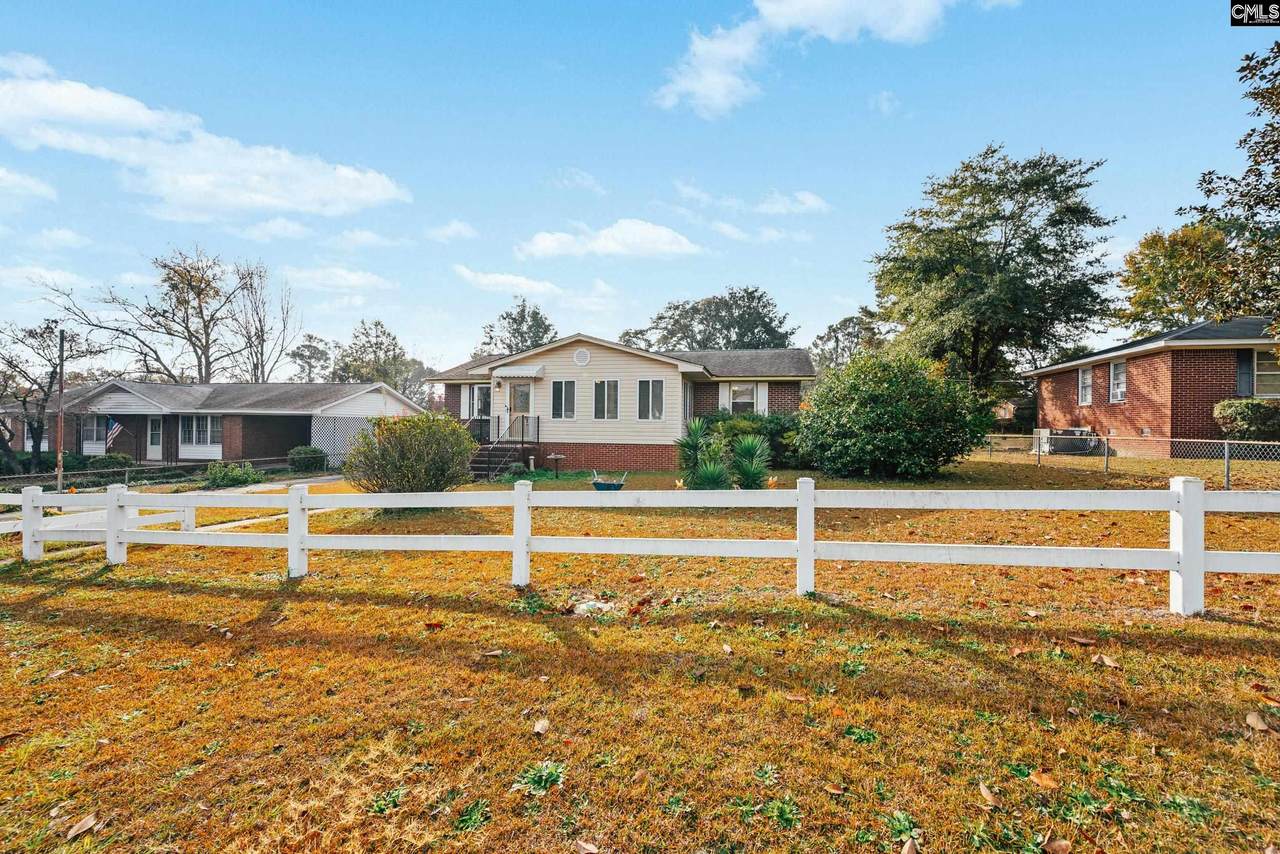 2132 Porter Drive - Photo 1