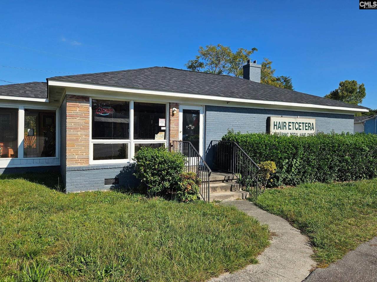 1750 Decker Boulevard - Photo 1