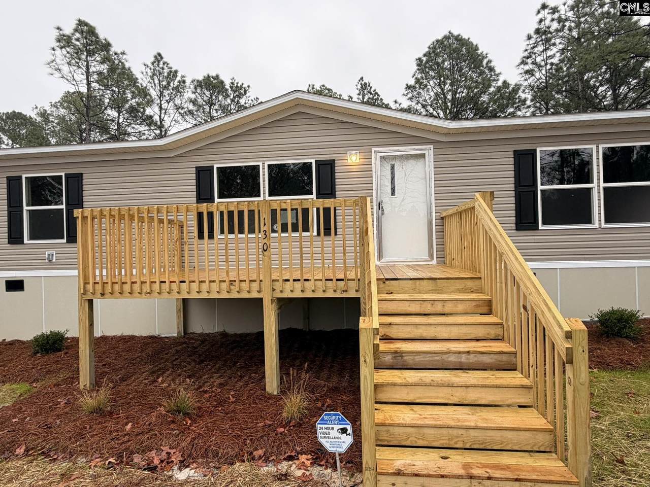 136 Carlton Drive - Photo 1