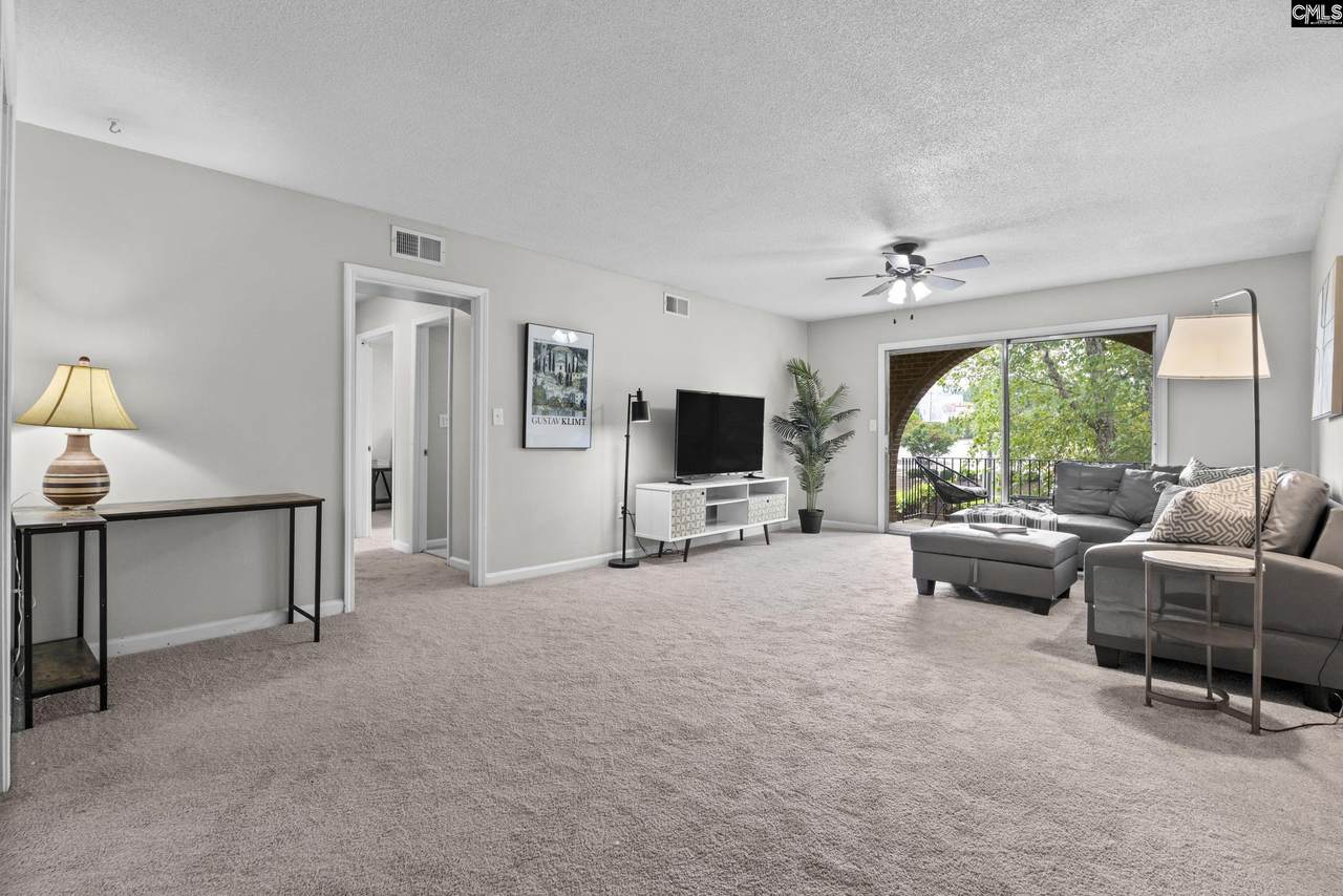 5516 Lakeshore Drive - Photo 1