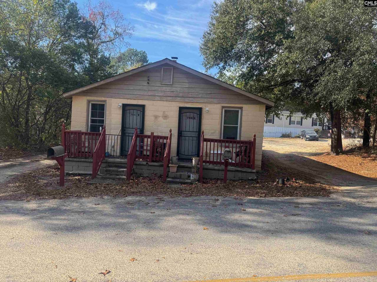 7861 Lone Drive - Photo 1