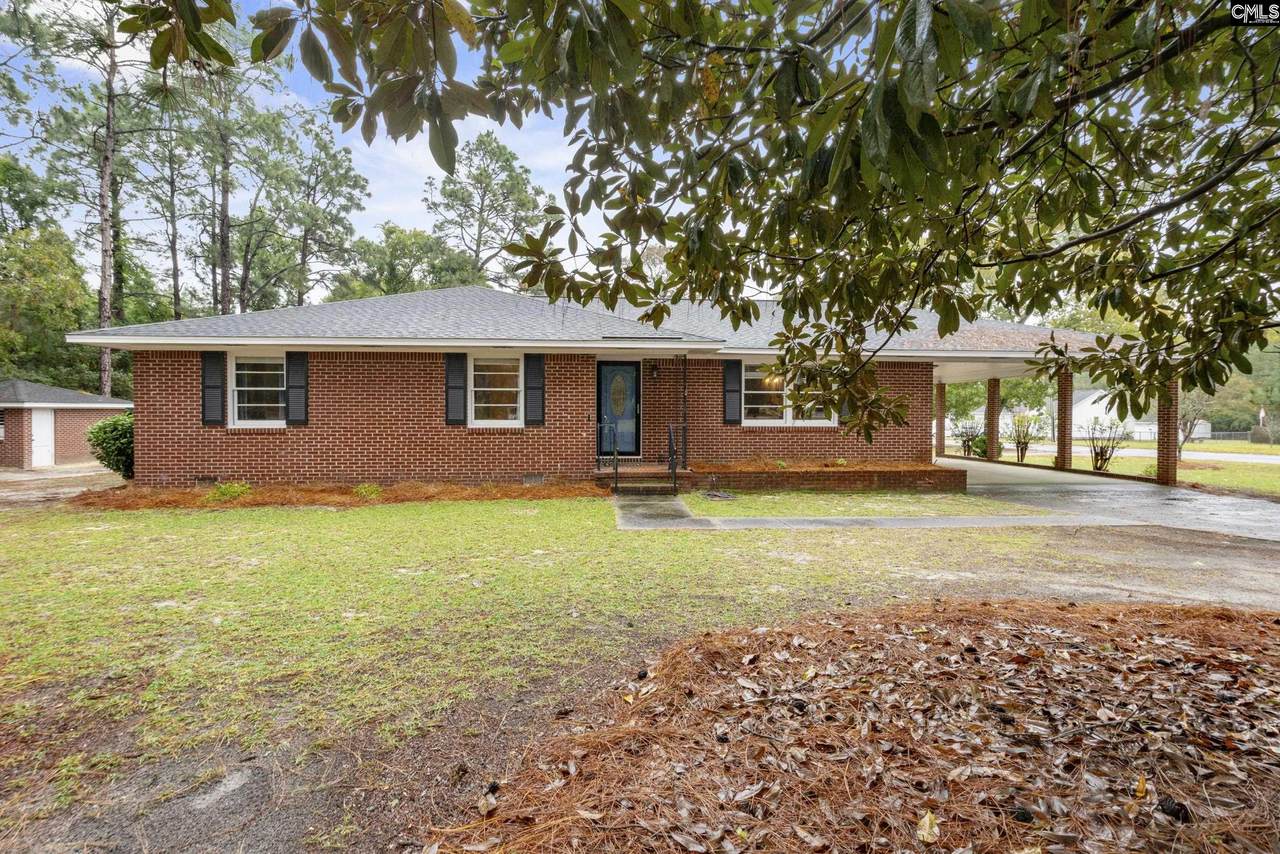 1260 Pinecrest Drive - Photo 1