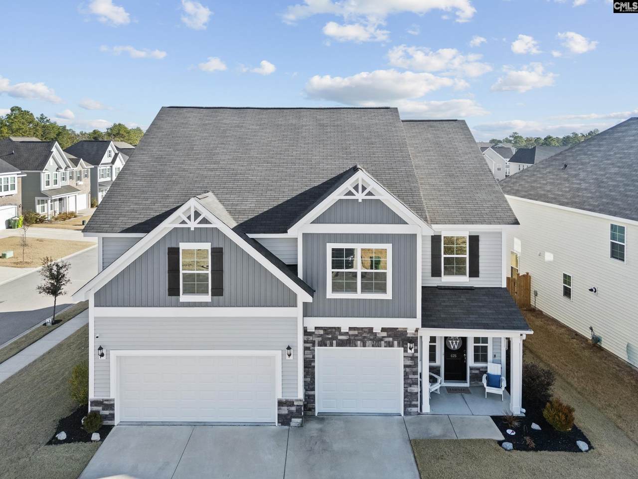 626 Hiawatha Drive - Photo 1