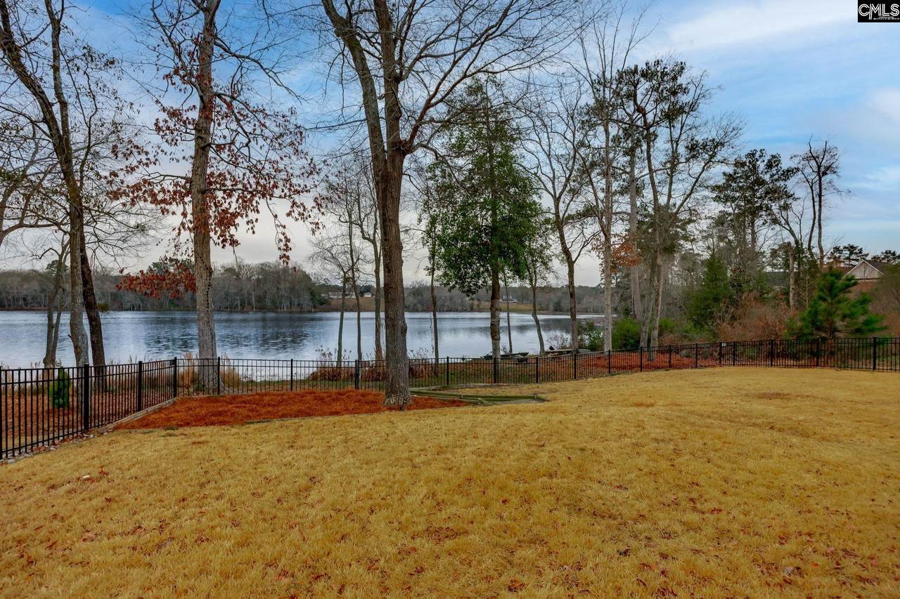 216 White Torpedo Way - Photo 1