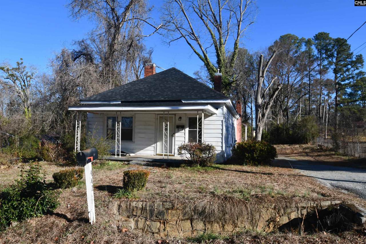 942 Gilder Street - Photo 1