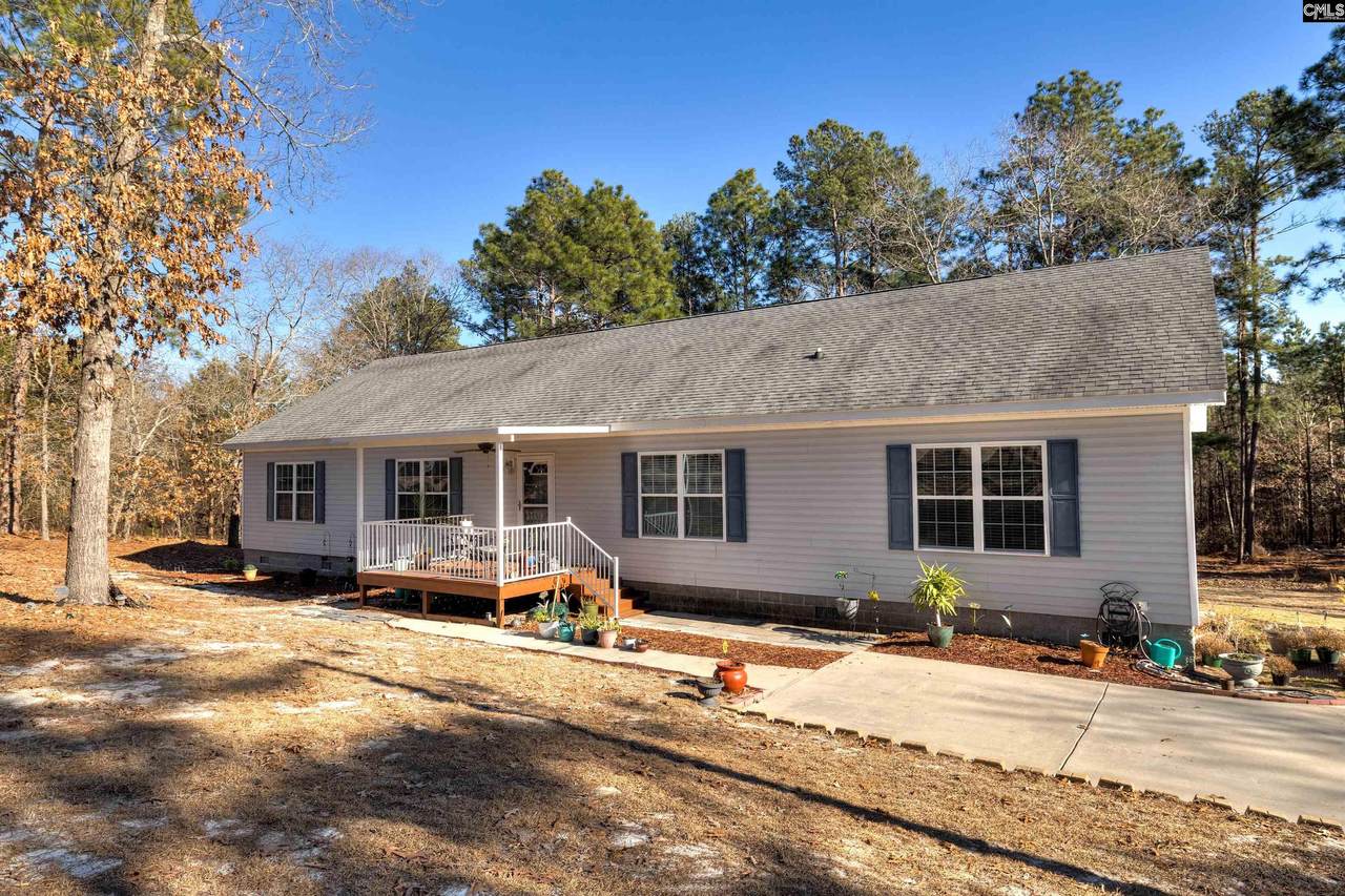 228 Smithfield Cir - Photo 1