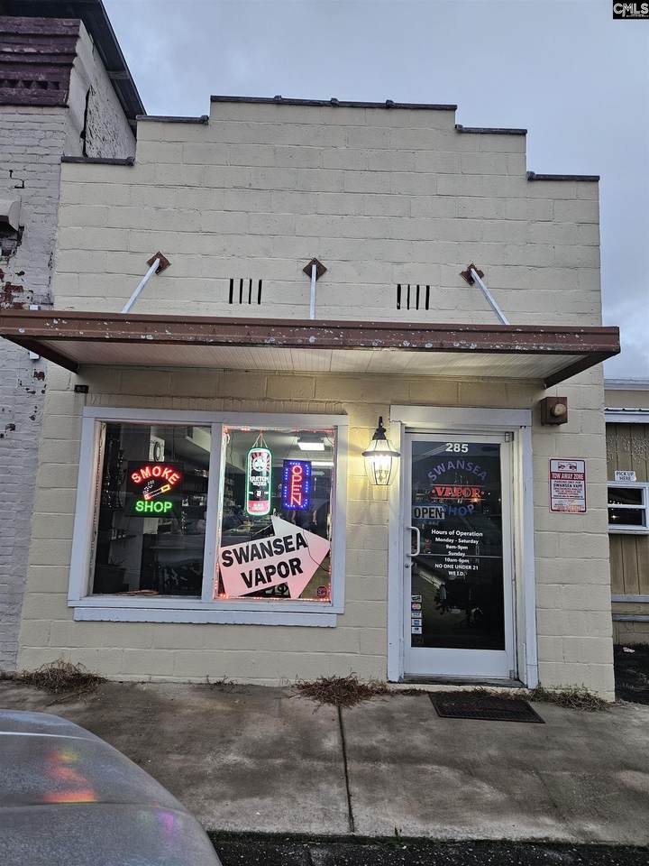 285 Monmouth Avenue - Photo 1