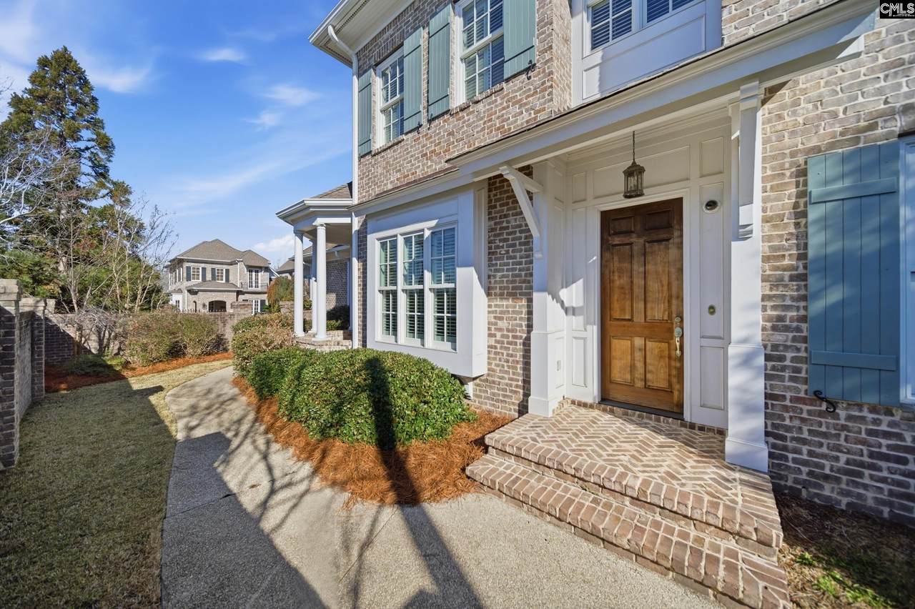 2 Highbourne Court - Photo 1