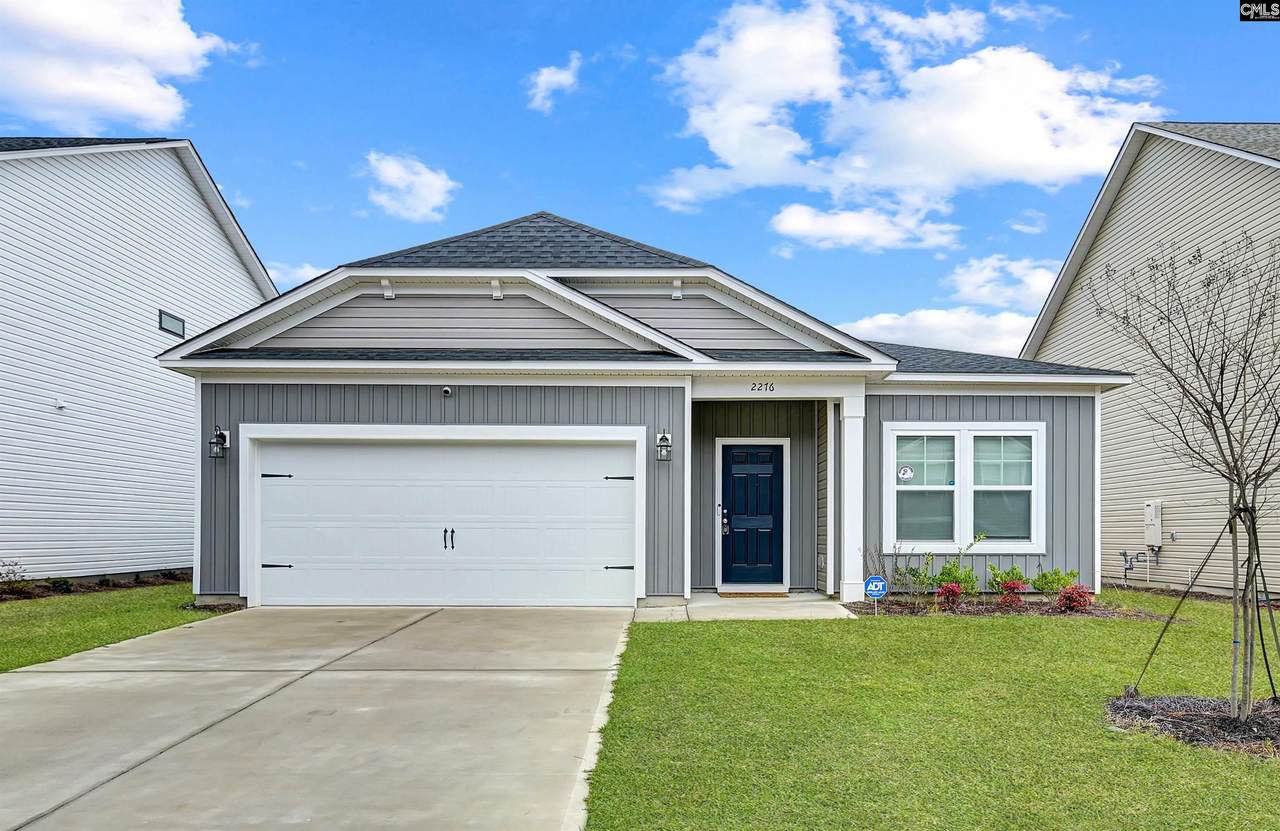 2276 Allan Crest Road - Photo 1