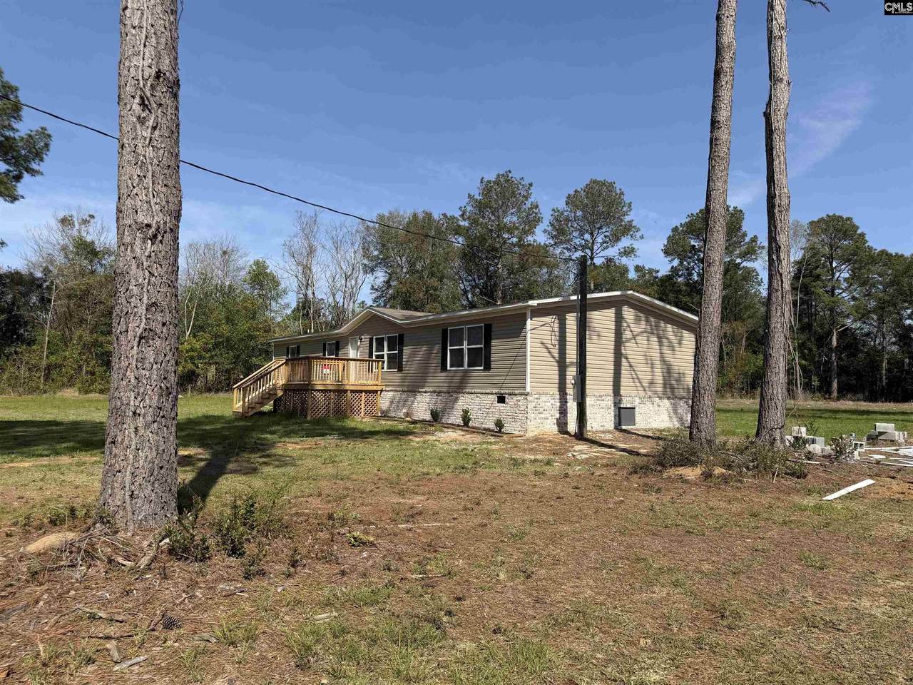 7533 Old Number Six Highway - Photo 1