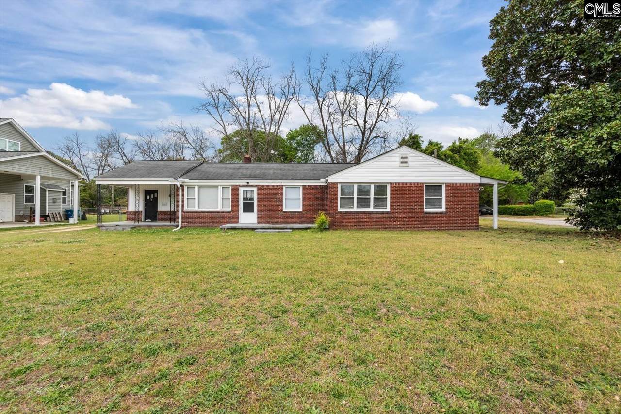 999 Seminole Drive - Photo 1