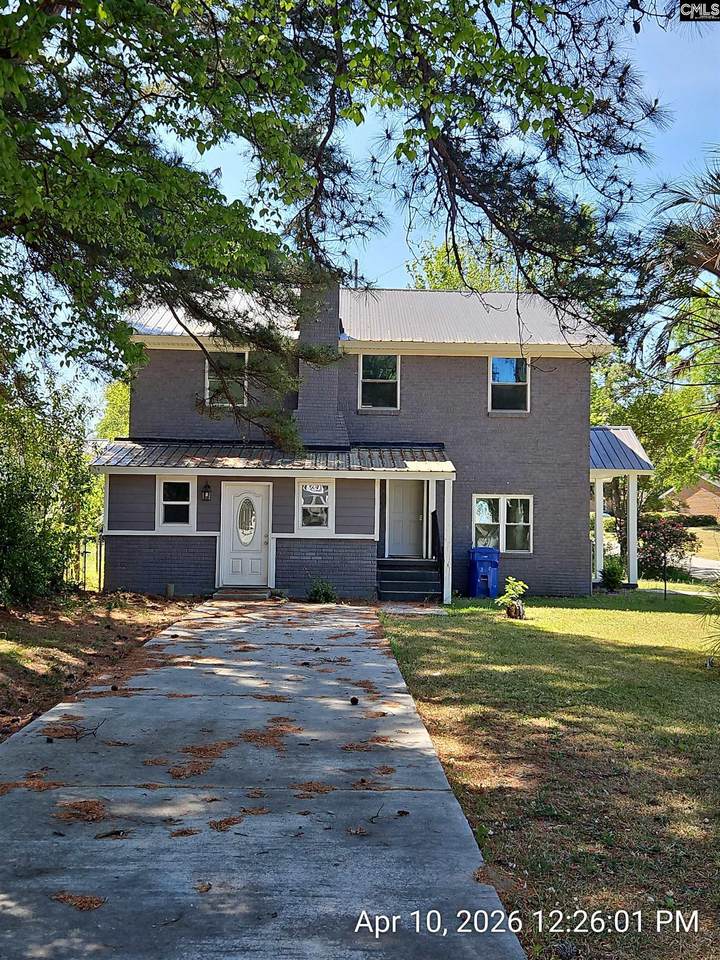 516 Lakeside Avenue - Photo 1