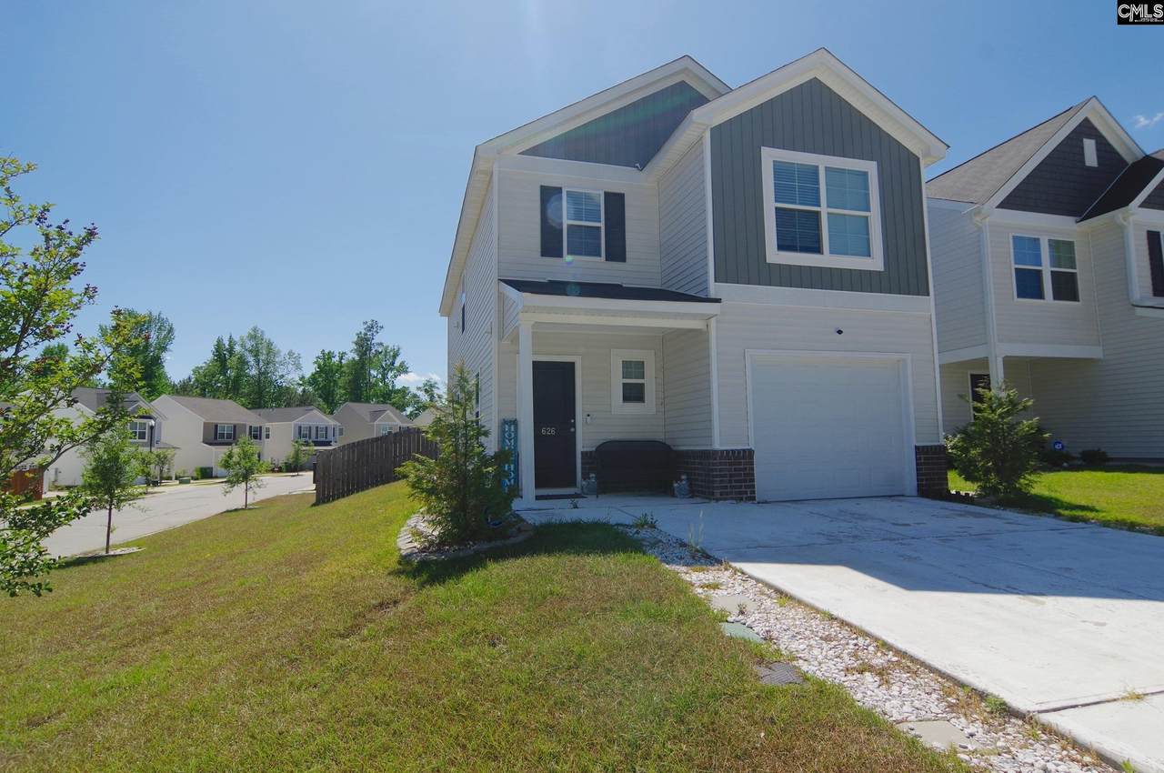 626 Wooster Drive - Photo 1