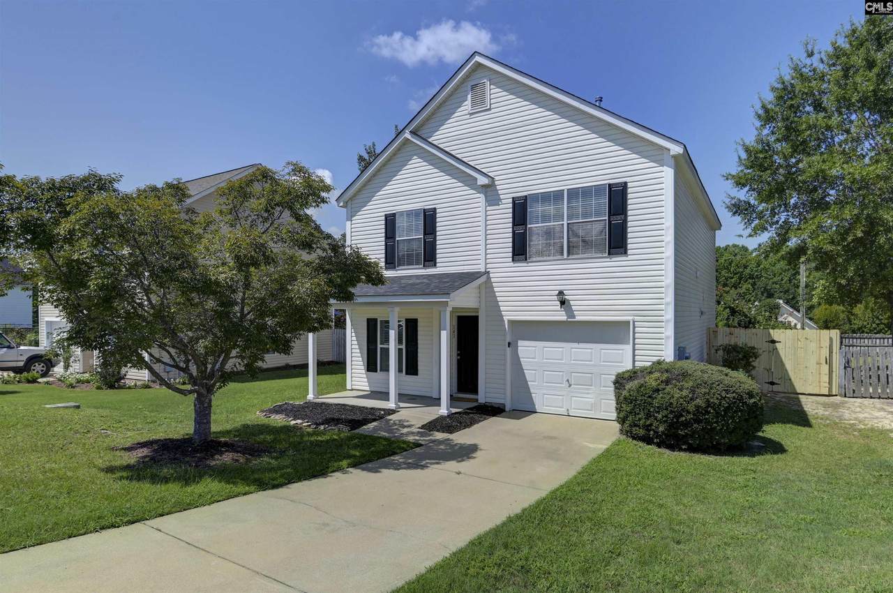 141 Wigmore Lane - Photo 1