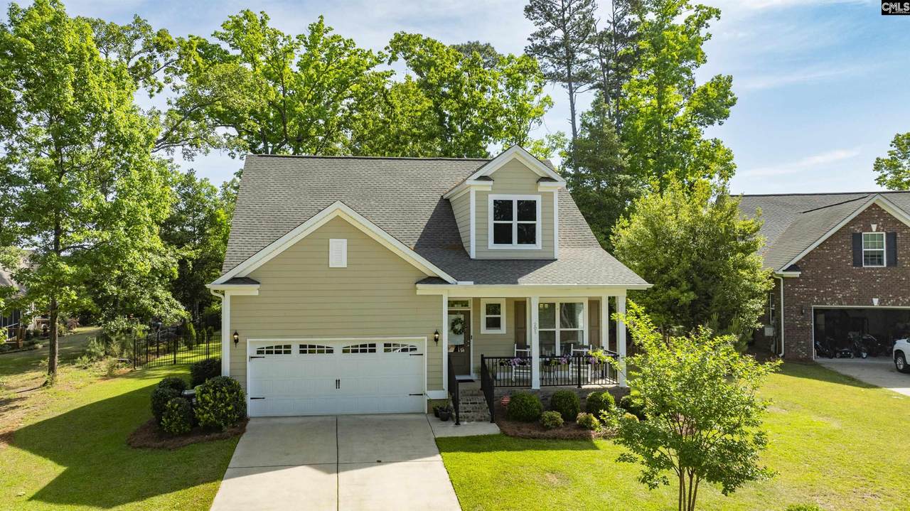 205 Quiet Cove Court - Photo 1