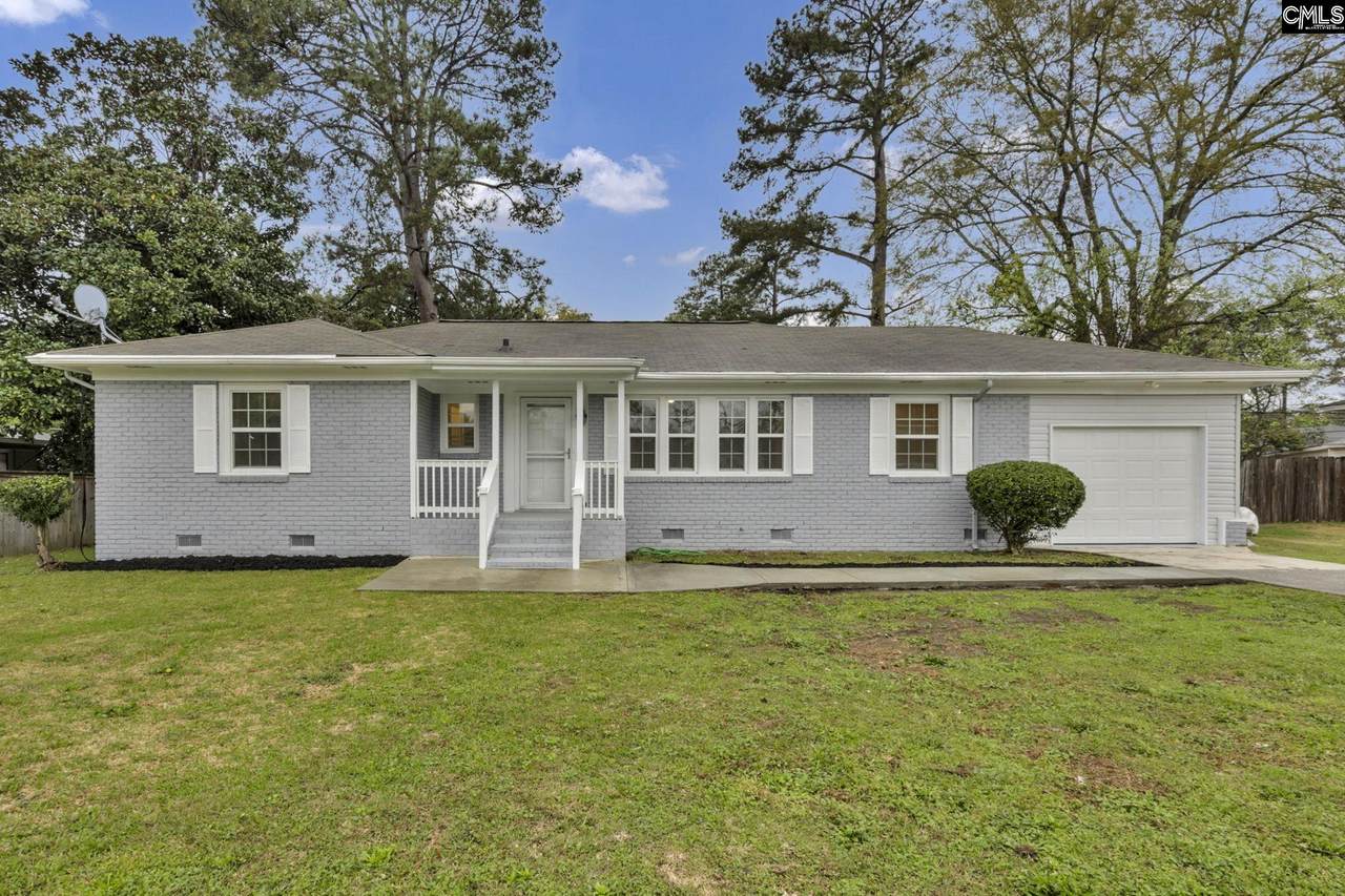 613 Veterans Road - Photo 1