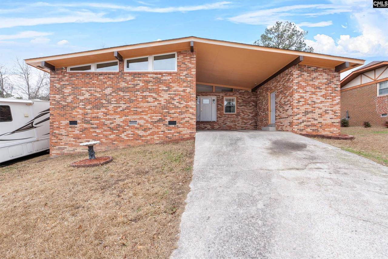 424 Folkstone Road - Photo 1