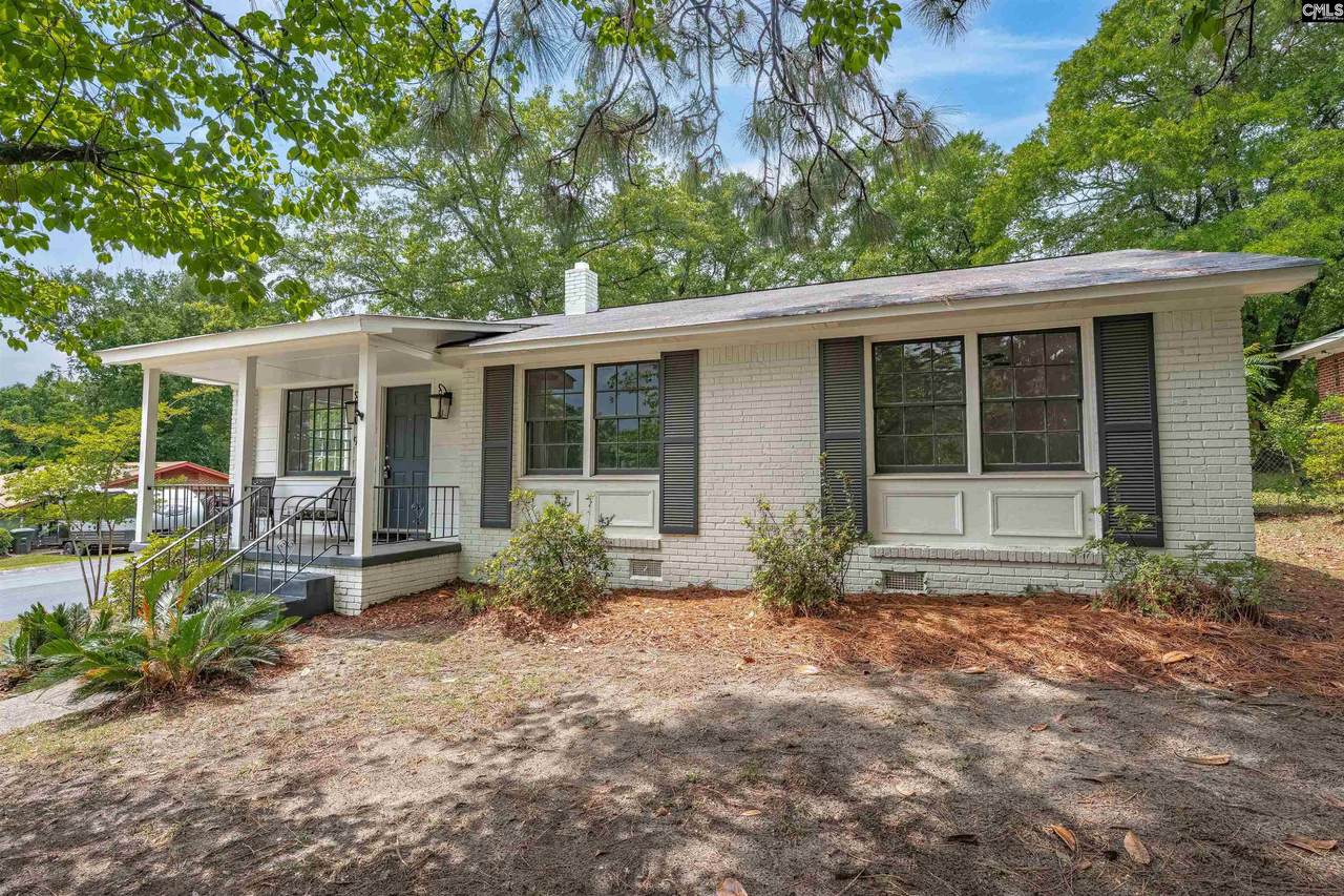 955 Laurie Lane - Photo 1