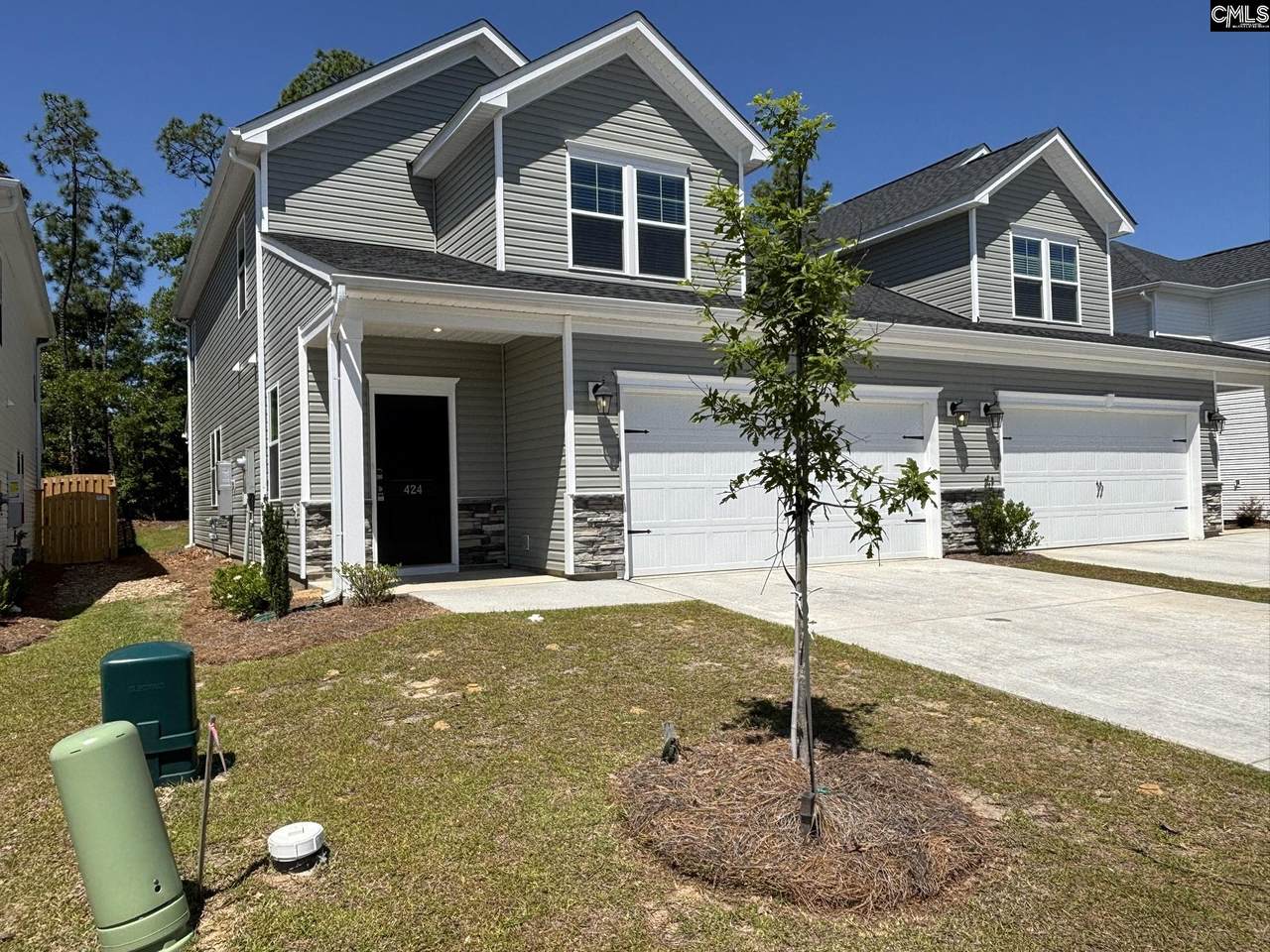 424 Lady Liberty Way - Photo 1