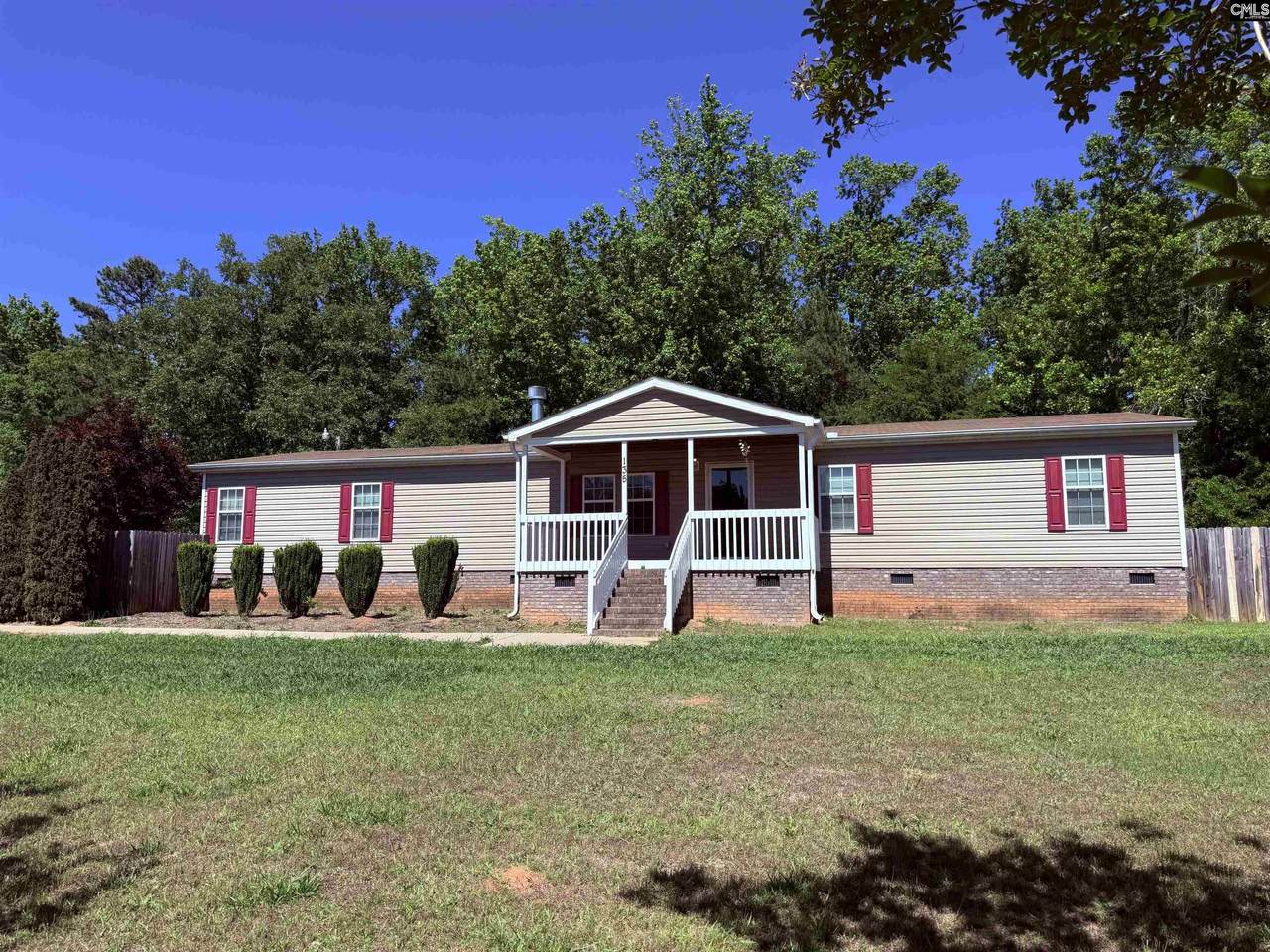 135 Cross Ridge Drive - Photo 1
