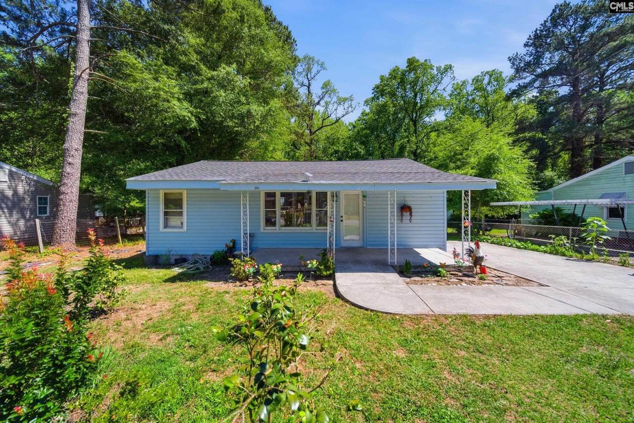 160 Whiteside Circle - Photo 1