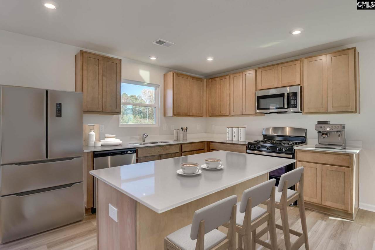 228 Kingfield Drive - Photo 1