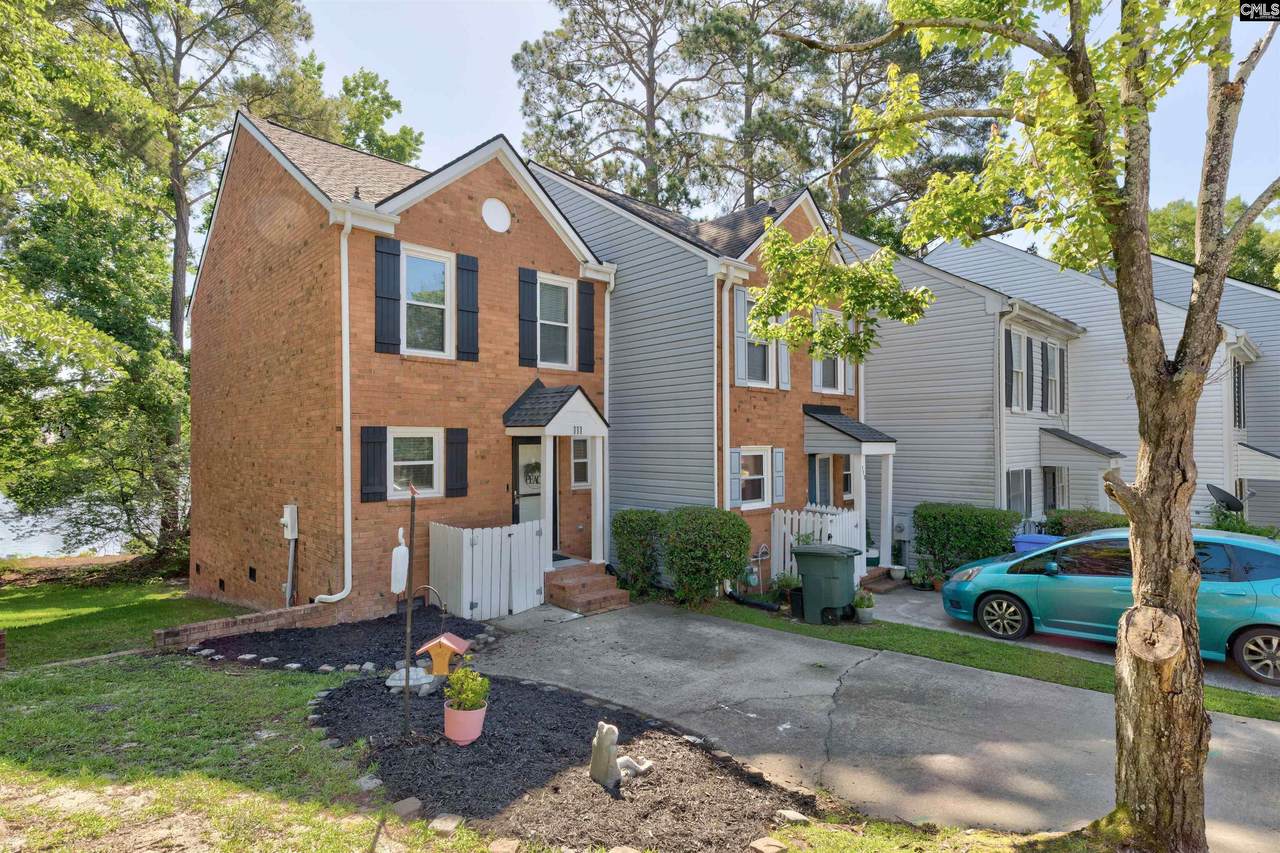 111 Village Walk - Photo 1