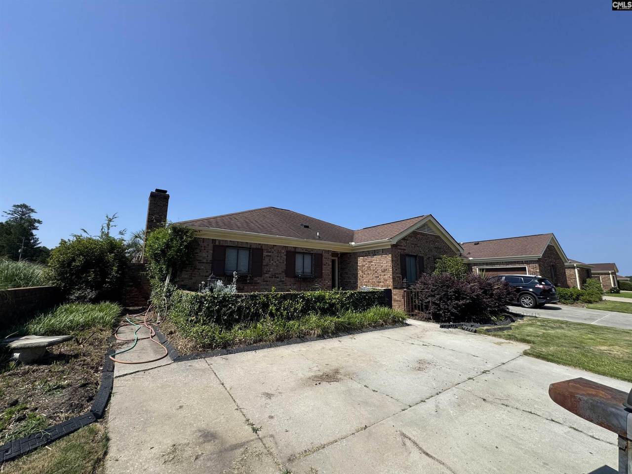 200 Patio Drive - Photo 1