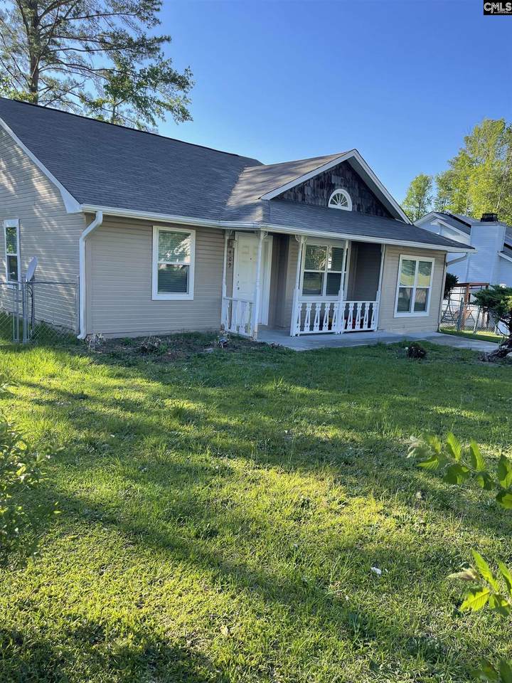 409 Greenlake Drive - Photo 1