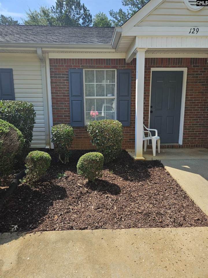 129 Crestland Drive - Photo 1