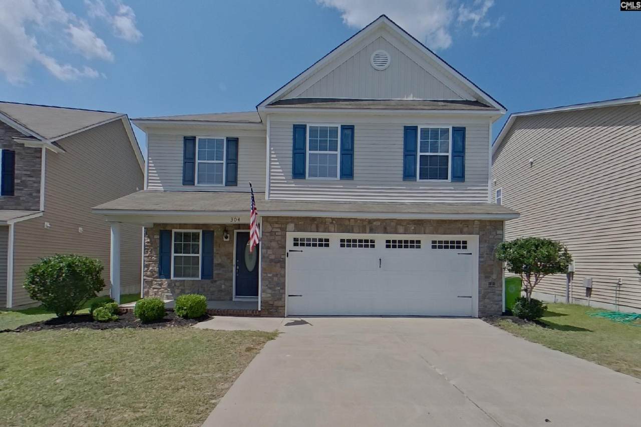 304 Longfellows Lane - Photo 1