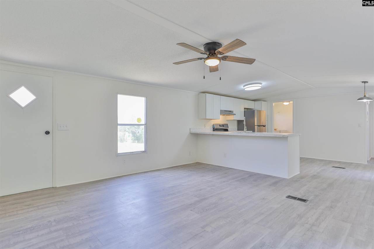 211 Federal Lane - Photo 1