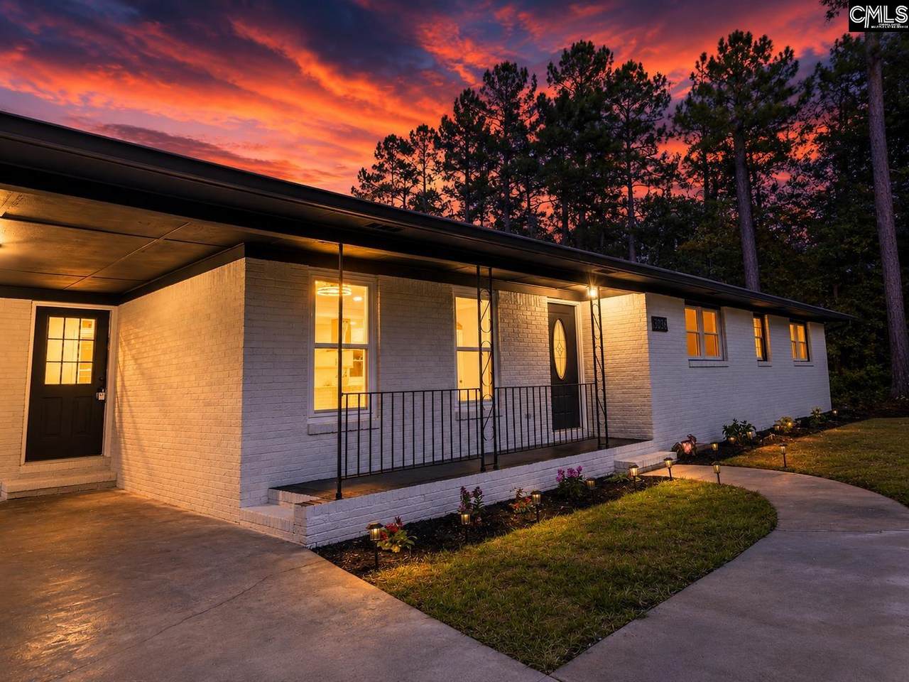 3058 Broughton Street - Photo 1