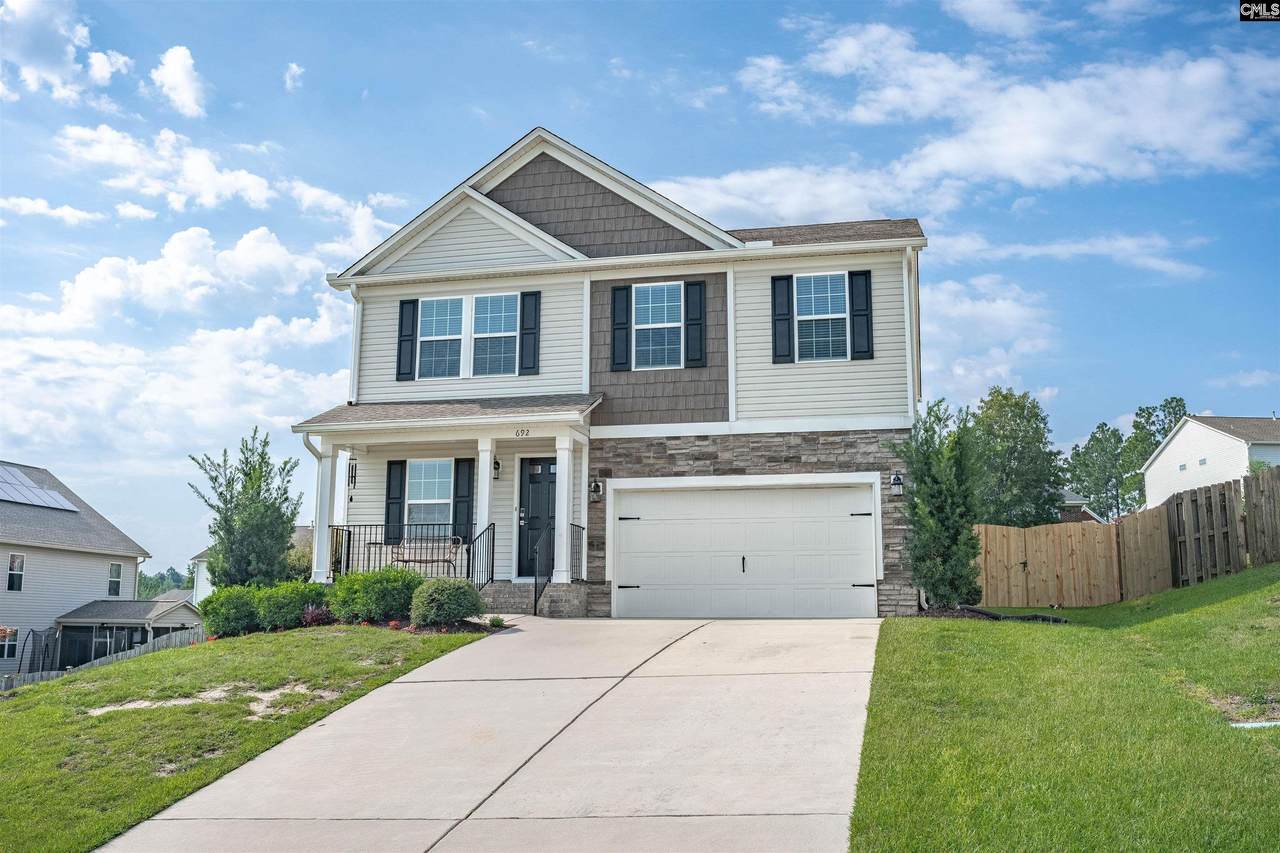 692 Gladiolus Drive - Photo 1