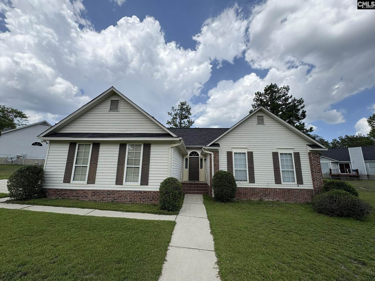 112 Green Rose Road - Photo 1
