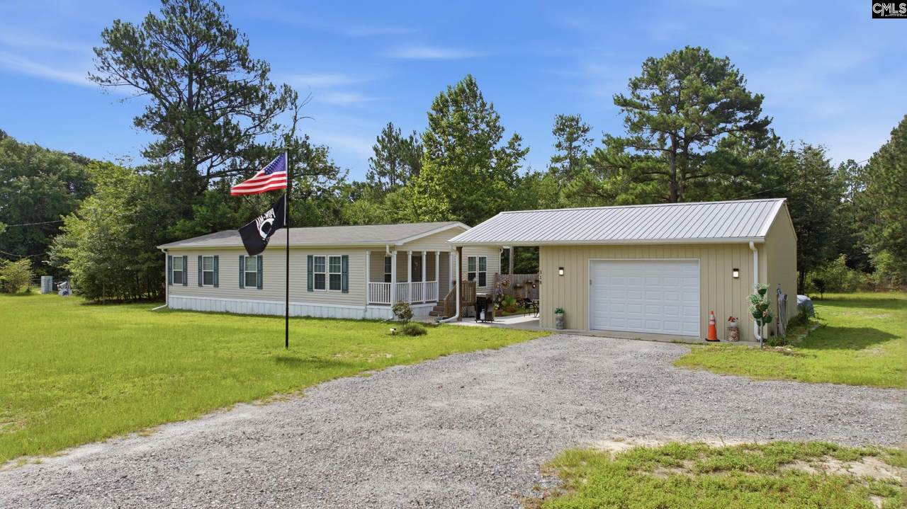 318 Catherine Drive - Photo 1