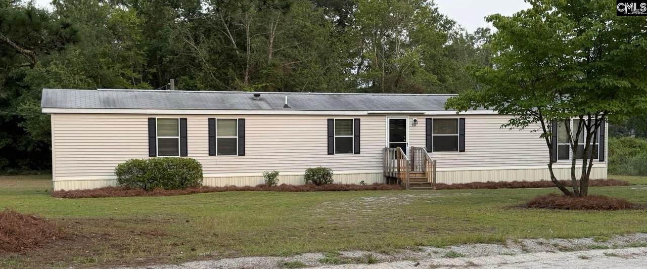 536 Bowman Avenue - Photo 1