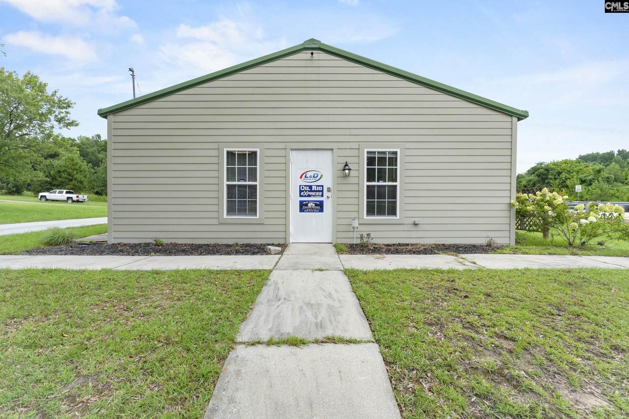 1206 Chestnut Ferry Road - Photo 1